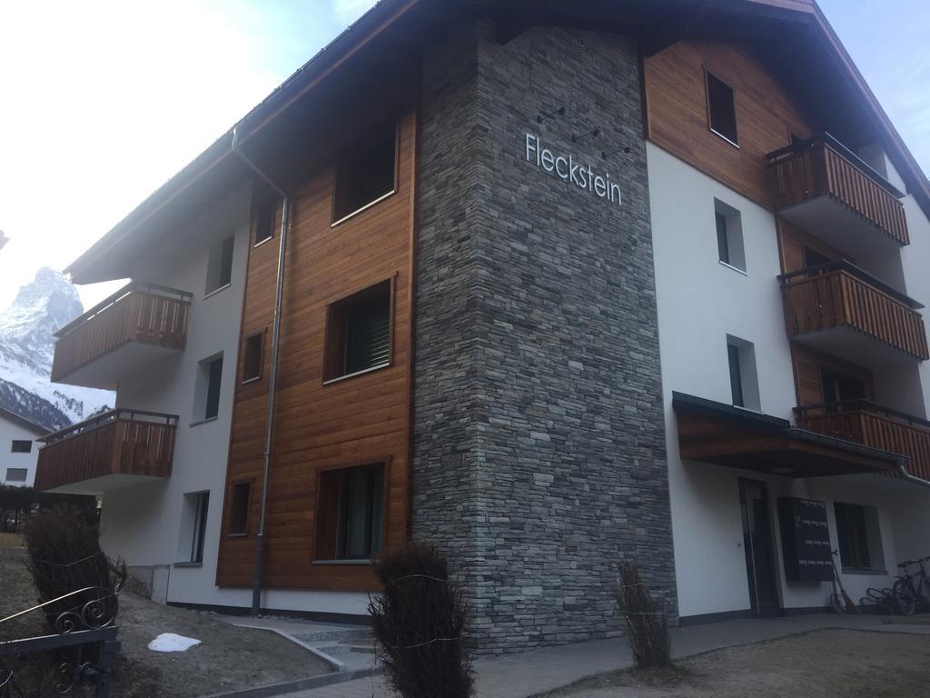 Haus Fleckstein Zermatt Wohnung Karibu Exterior foto